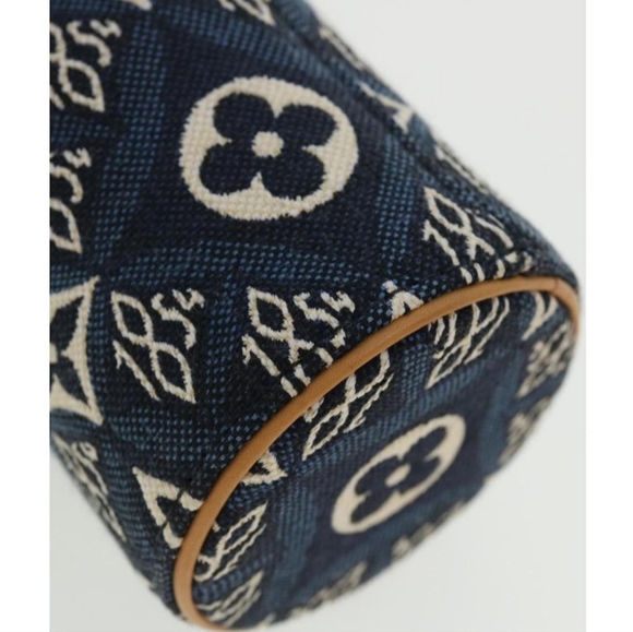 LOUIS VUITTON | Since 1854 100ML Travel Case - Picture 13 of 16